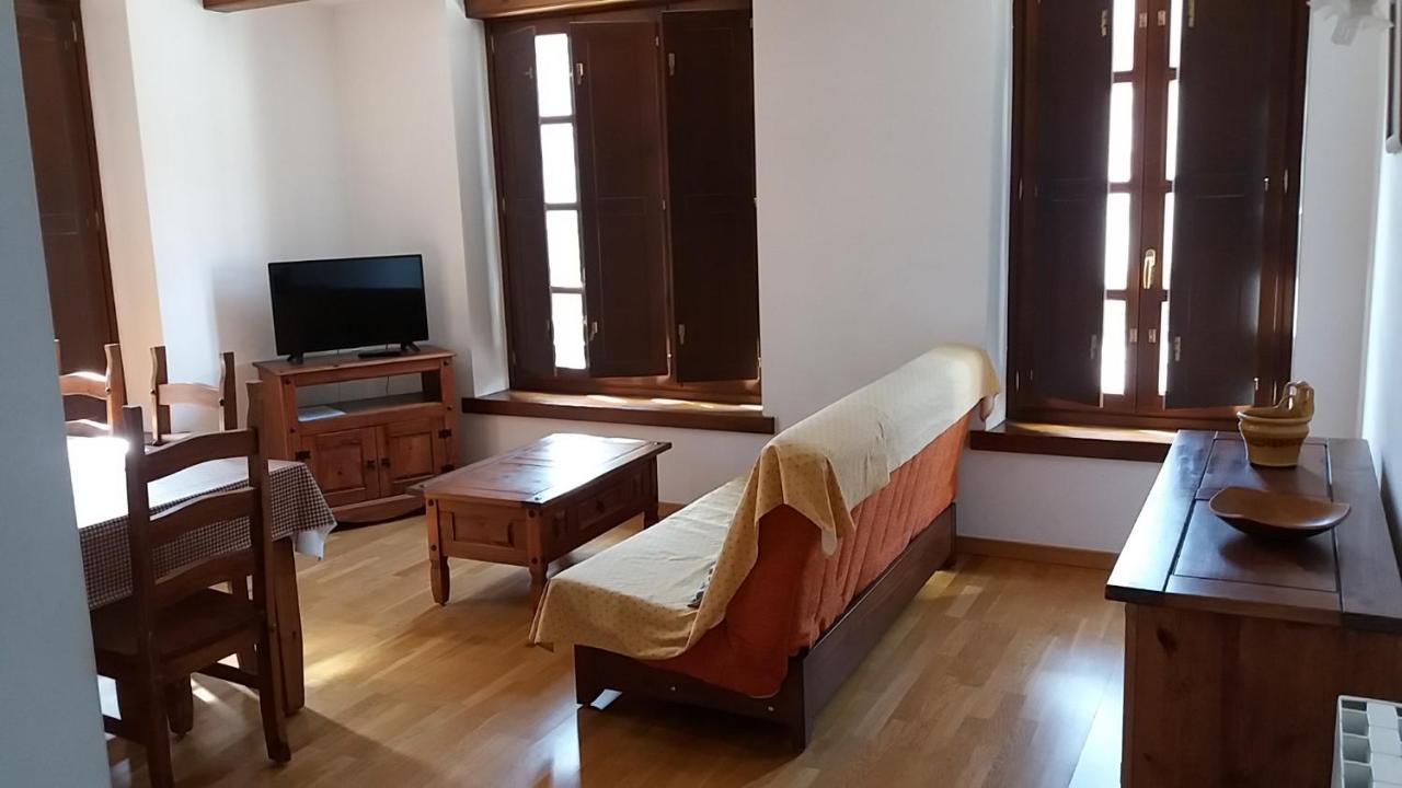 Apartaments Morello Esterri D'Aneu Εξωτερικό φωτογραφία